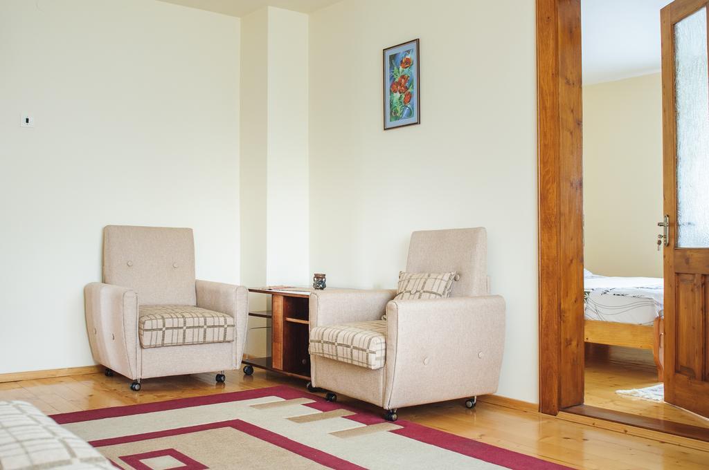 Apartamento Karpatskiy Maetok Verkhovyna Exterior foto